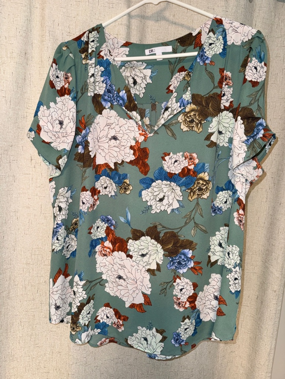 DR2 Sage Green Floral V-Neck Blouse